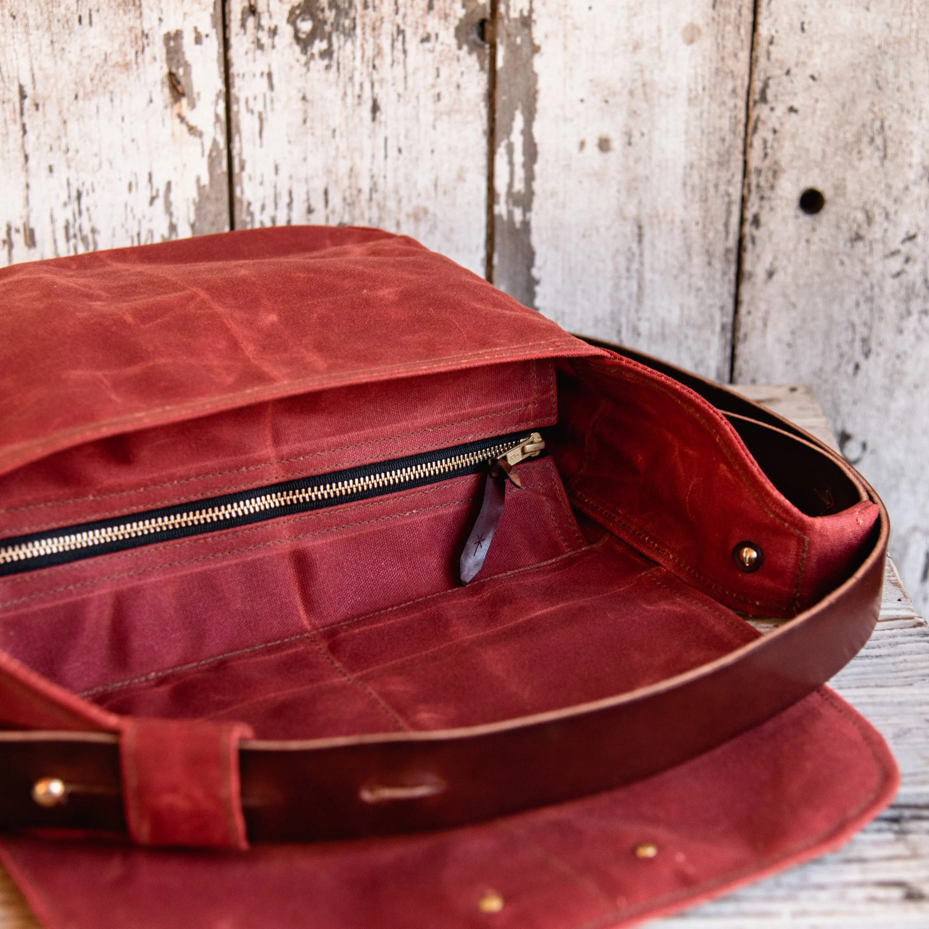 Autumn Colors: The Finch Satchel