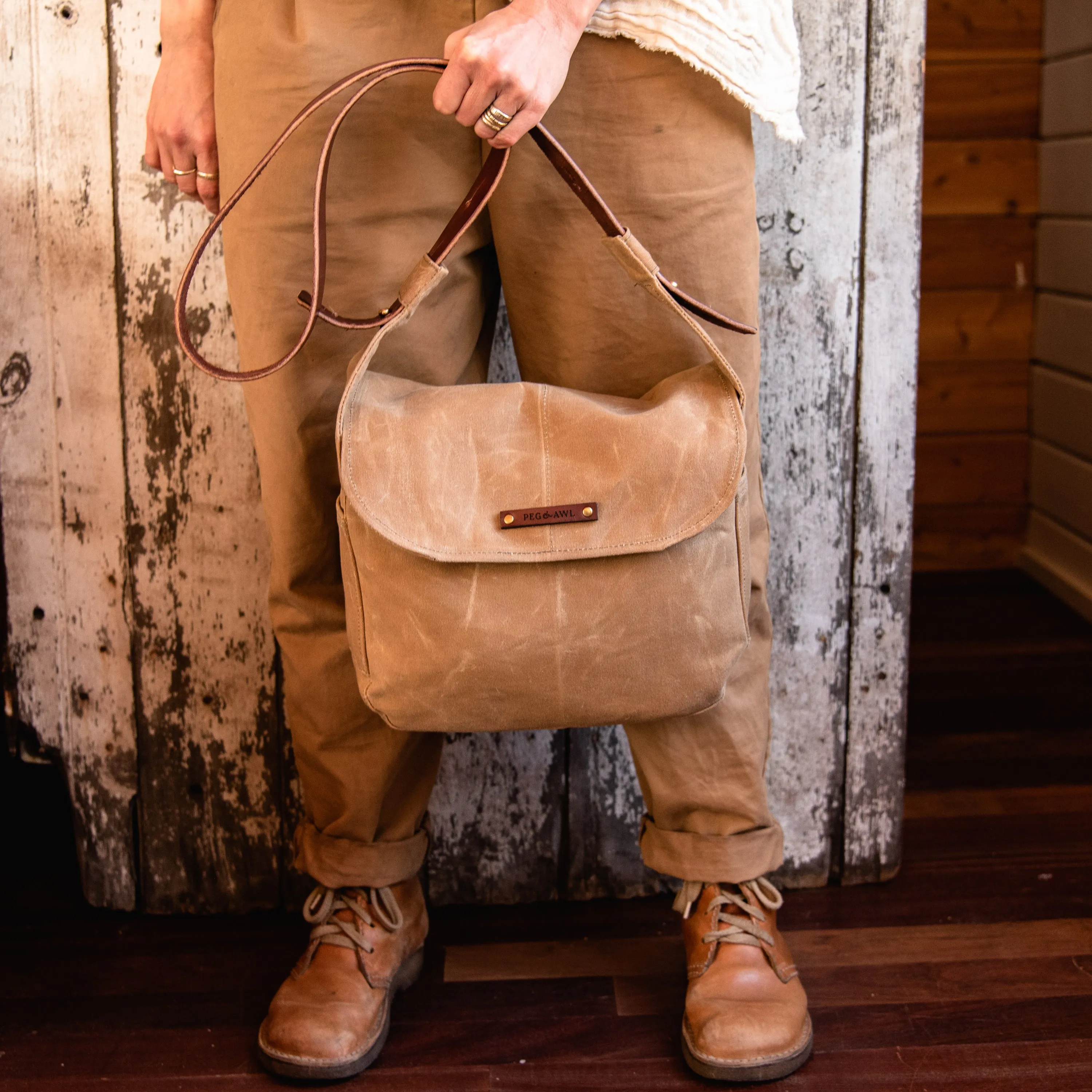 Autumn Colors: The Finch Satchel