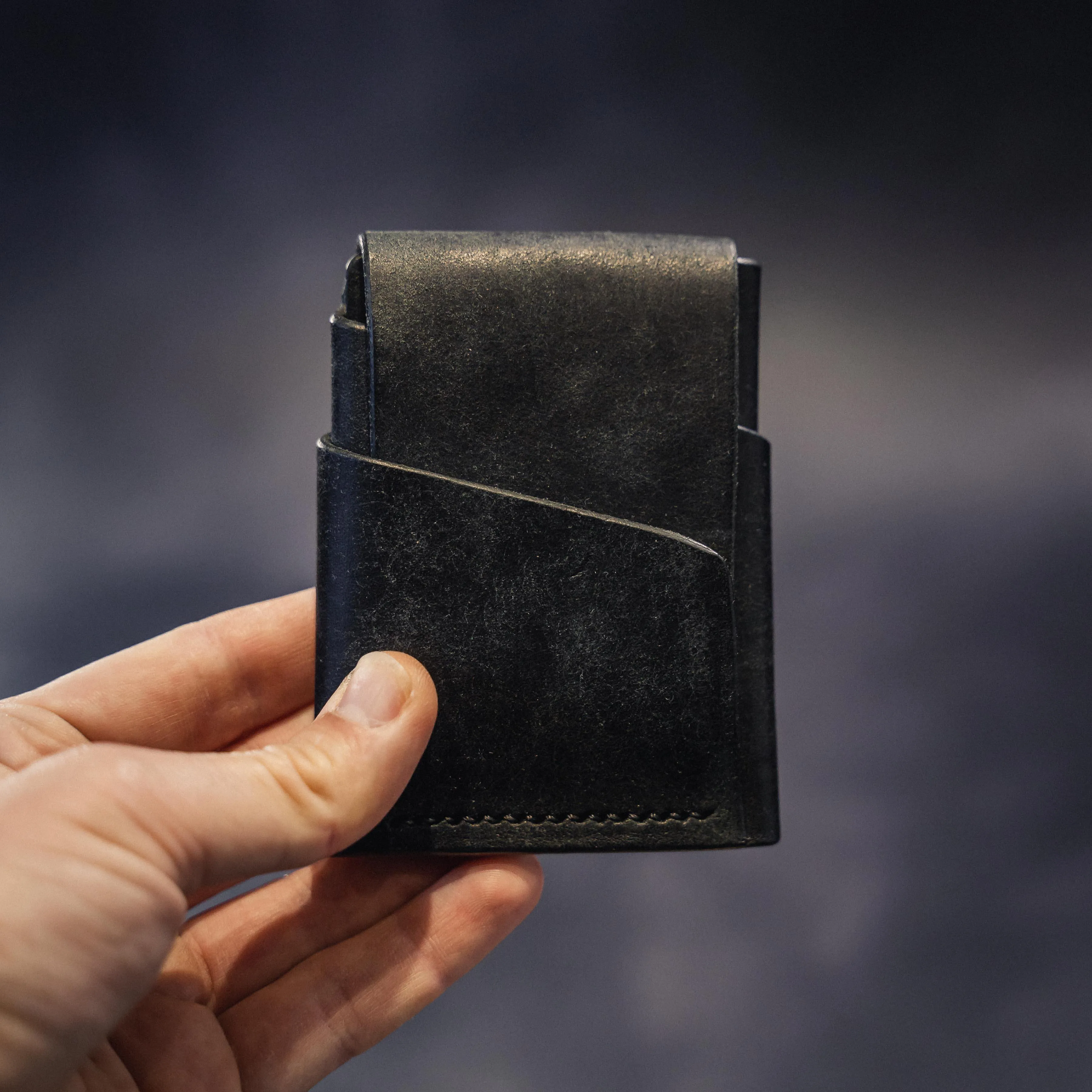 Pembrook 'Fold' Leather Cardholder - Nero Black